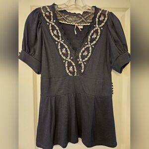 Anthropologie Ric Rac Embroidered Peplum Top Size L